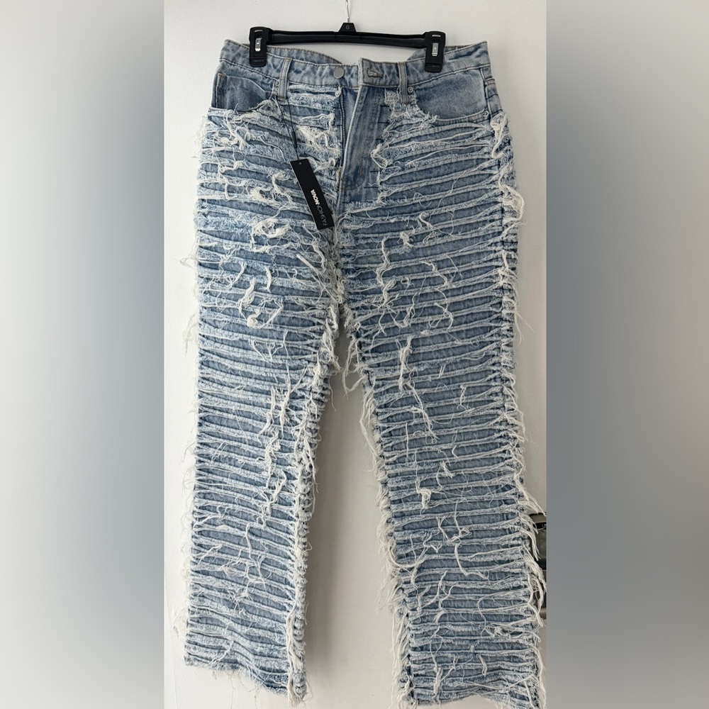 Fashion Nova Shredded Denim Jeans - Picture 6 of 11